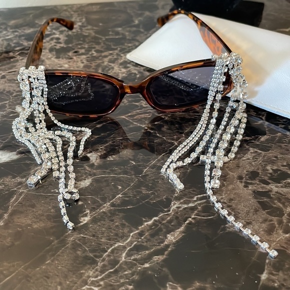 Sparkly Tortoise Rhinestone Tassel Sunglasses - Picture 8 of 14